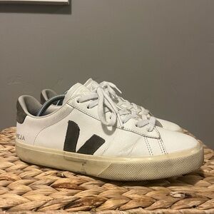 Veja Campos Sneaker - Mens size 8.5